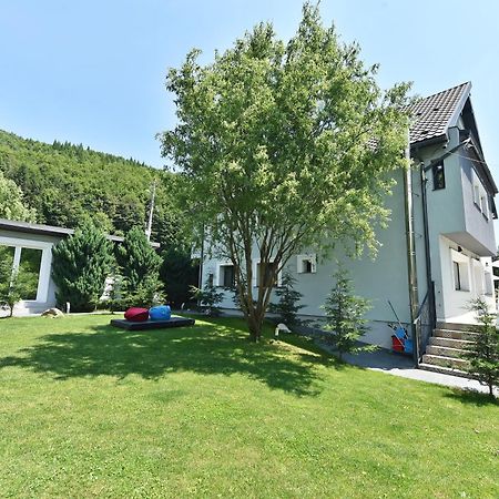 Bed and Breakfast Mira By Atra Teşila Exterior foto